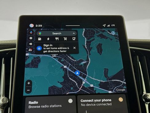 New 2026 Volvo XC60 T8 Ultra w/ Climate Package PRO image 13