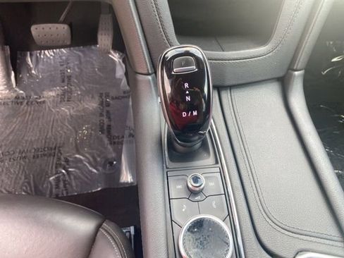 Used 2022 Cadillac XT6 Premium Luxury image 34