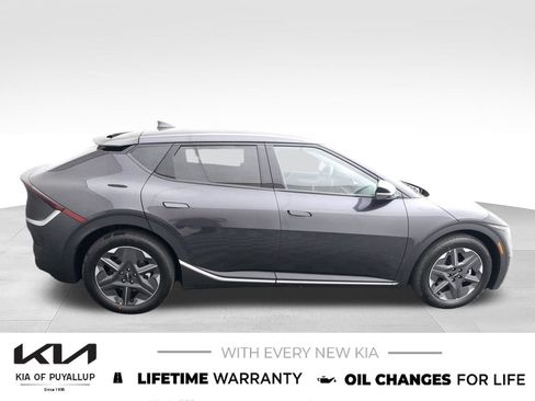 New 2026 Kia EV6 Light AWD/4WD image 4