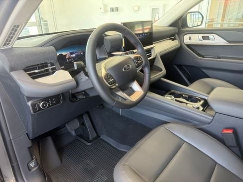 New 2026 Ford Explorer Active w/ Active Comfort Package AWD/4WD image 14