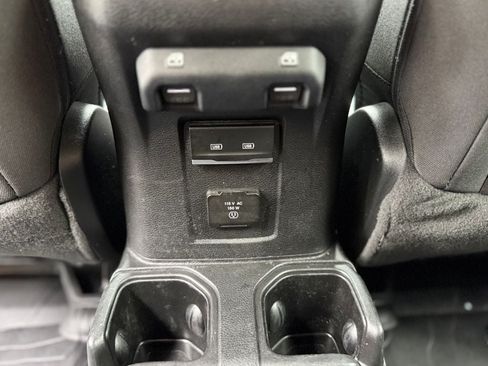Used 2022 Jeep Wrangler Unlimited Sport AWD/4WD image 26