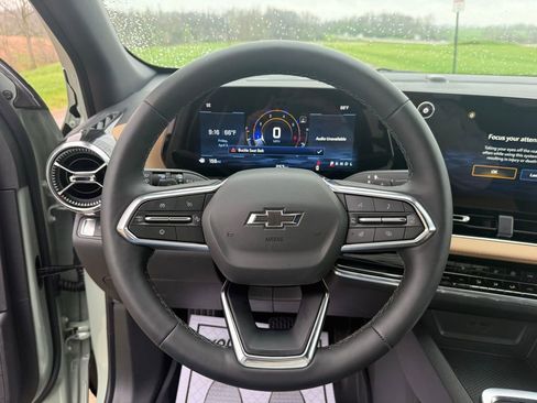 New 2026 Chevrolet Equinox ACTIV w/ Safety and Technology Package FWD image 31