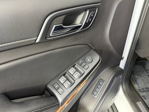 Used 2015 Chevrolet Suburban LTZ w/ Max Trailering Package AWD/4WD image 35