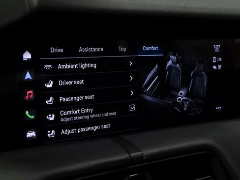 Used 2022 Porsche Taycan image 42