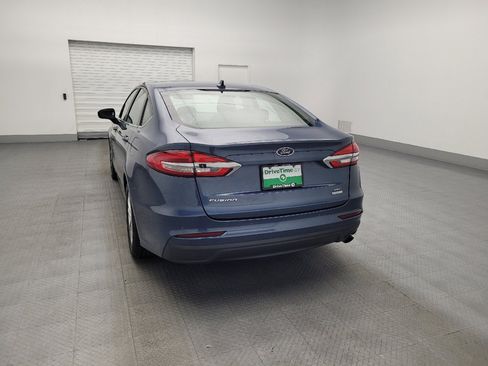 Used 2019 Ford Fusion SE image 6