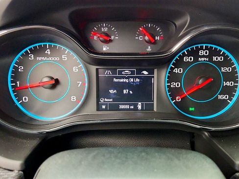 Used 2018 Chevrolet Cruze LT w/ Convenience Package image 18