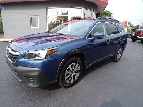 Used 2020 Subaru Outback Premium AWD/4WD image 8