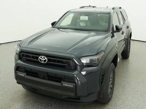 New 2026 Toyota 4Runner SR5 RWD image 21