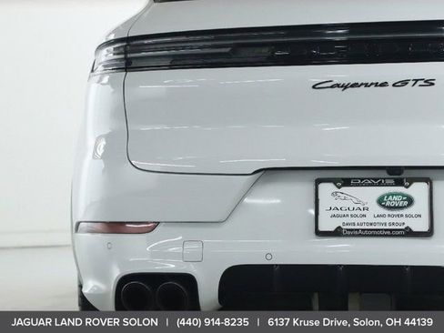 Used 2025 Porsche Cayenne GTS AWD/4WD image 48