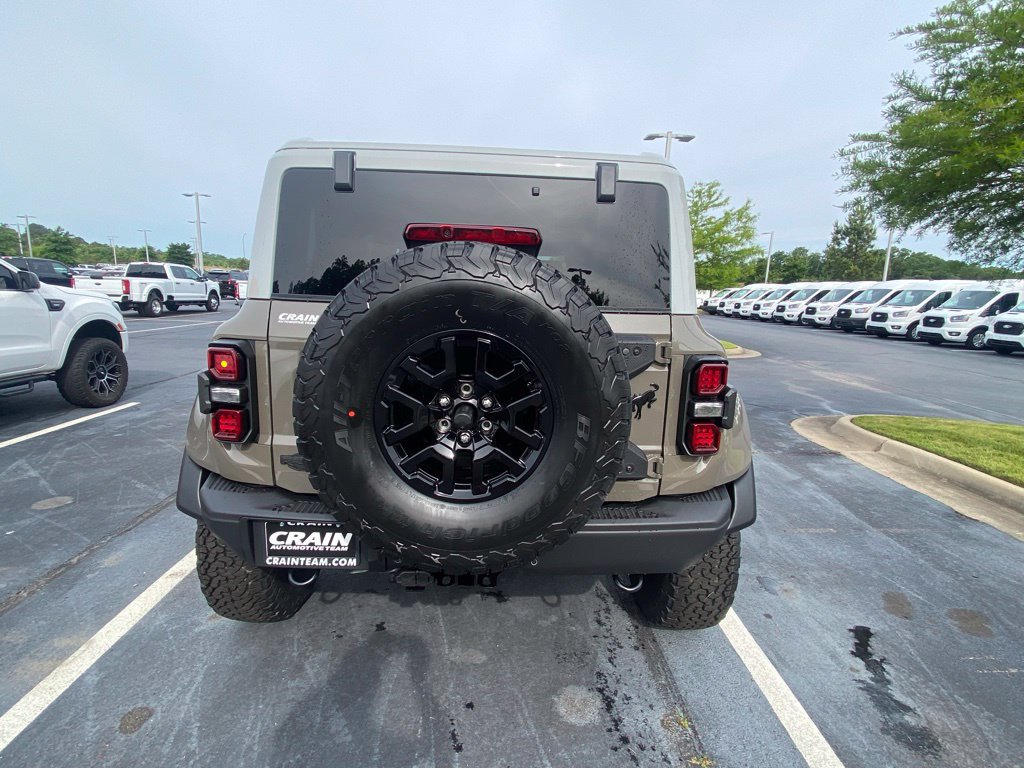 New 2026 Ford Bronco Raptor w/ Interior Carbon Fiber Pack AWD/4WD image 6