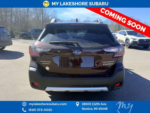 Used 2025 Subaru Outback Touring XT image 8