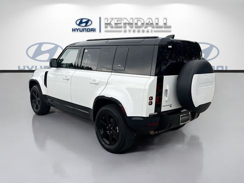Used 2020 Land Rover Defender 110 S AWD/4WD image 4