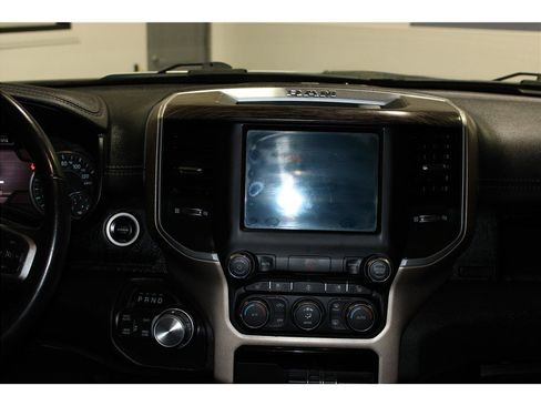 Used 2020 RAM 1500 Laramie image 15