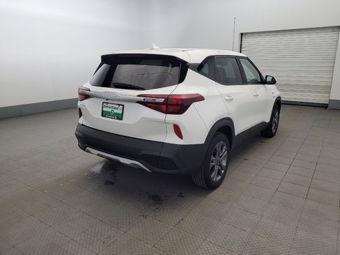 Used 2022 Kia Seltos LX image 9