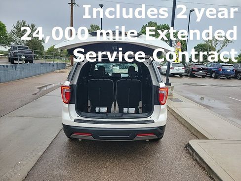 Used 2019 Ford Explorer XLT image 13