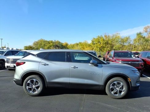 New 2026 Chevrolet Blazer LT w/ LPO, Floor Liner Package image 2