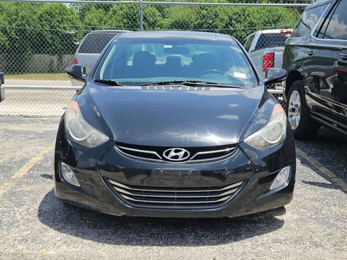 Used 2013 Hyundai Elantra Limited FWD image 2