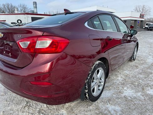 Used 2016 Chevrolet Cruze LT image 11
