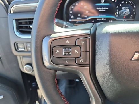 Used 2022 Chevrolet Suburban RST w/ Luxury Package RWD image 34
