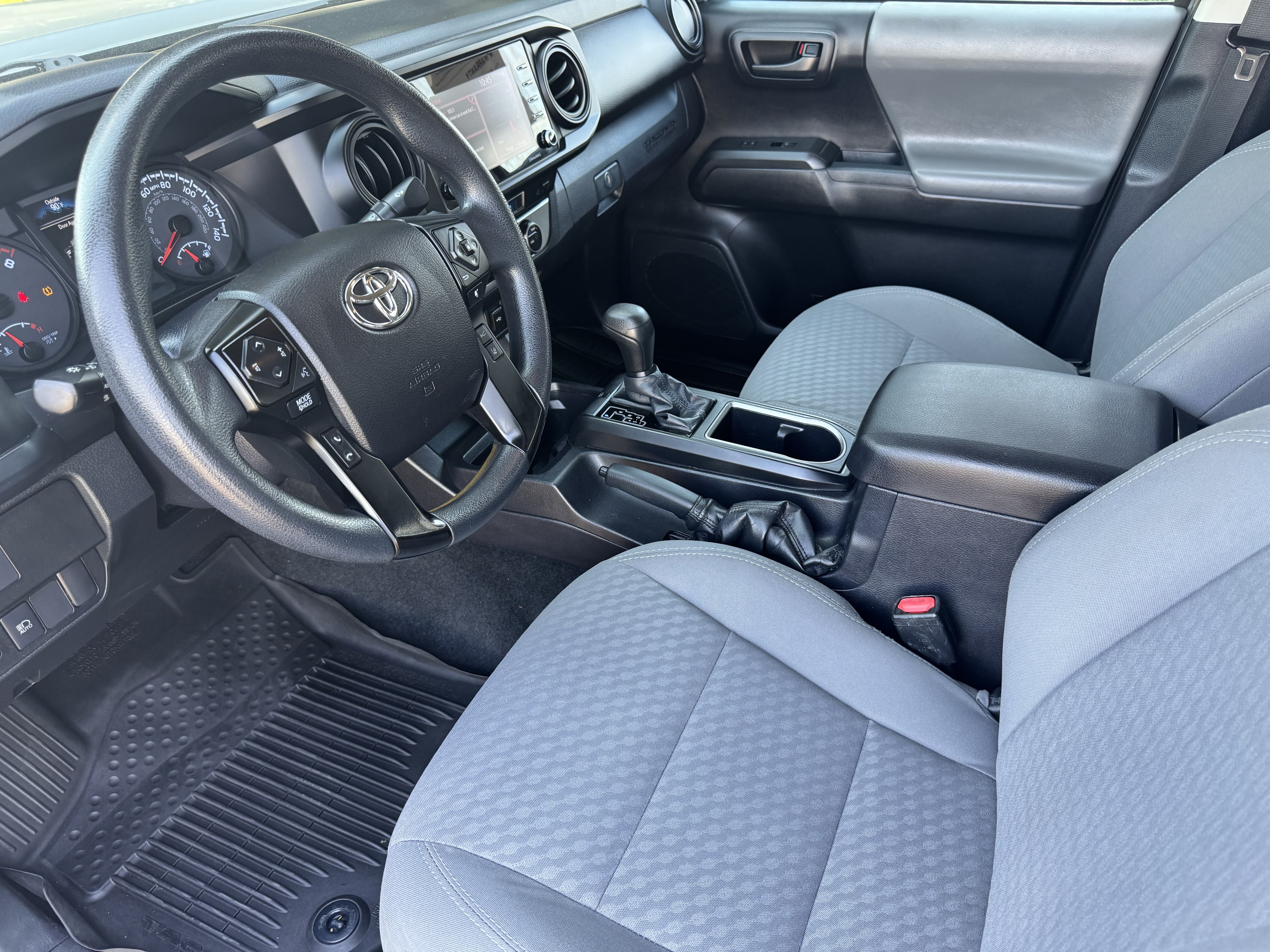 Used 2021 Toyota Tacoma SR AWD/4WD image 9
