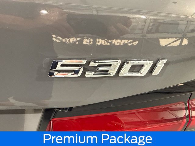 Used 2021 BMW 530i xDrive w/ Premium Package AWD/4WD image 10