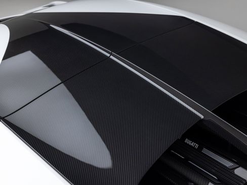 Used 2021 Bugatti Chiron Pur Sport image 60