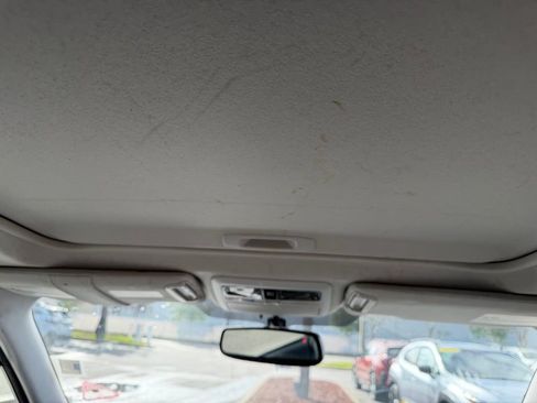 Used 2016 Subaru Forester 2.5i Limited image 18