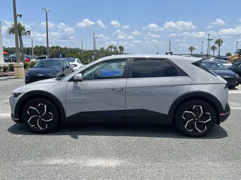 New 2023 Hyundai Ioniq 5 SEL image 14
