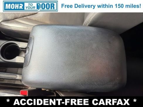 Used 2017 Jeep Wrangler Unlimited Sahara w/ Connectivity Group AWD/4WD image 19
