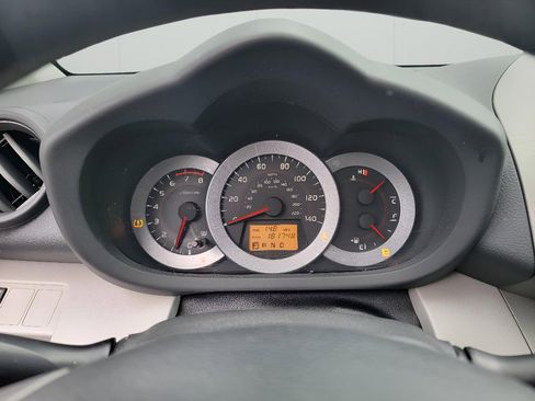Used 2011 Toyota RAV4 2WD w/ Upgrade Value Pkg image 14