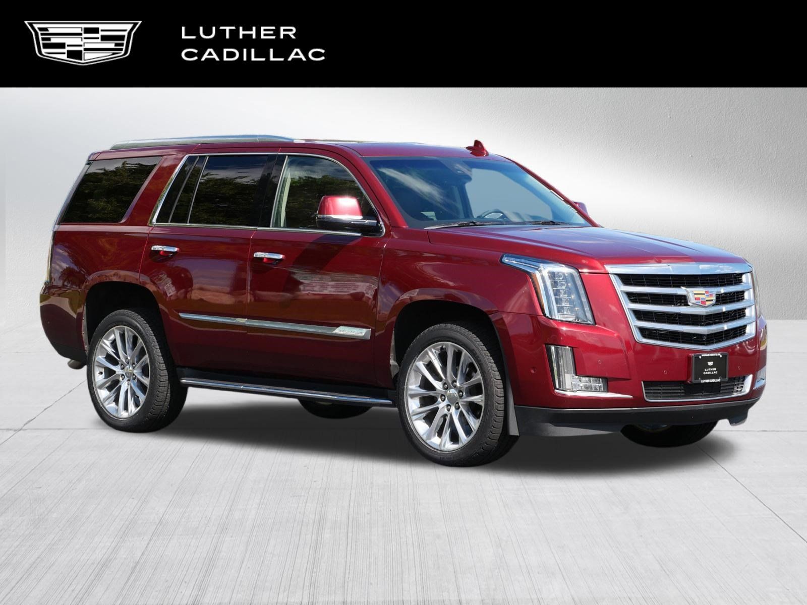 Used 2017 Cadillac Escalade Luxury AWD/4WD image 1