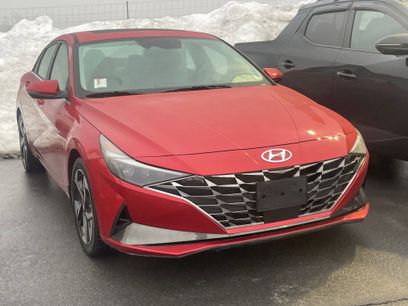 Used 2022 Hyundai Elantra Limited