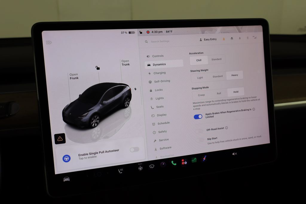 Used 2023 Tesla Model Y Long Range AWD/4WD image 27