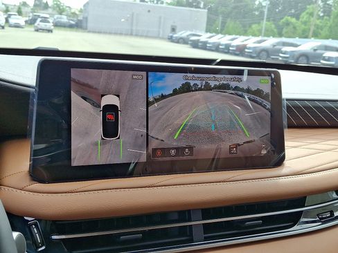 New 2026 INFINITI QX60 Autograph w/ Dark Cargo Package image 15