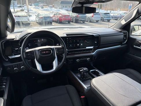 Used 2023 GMC Sierra 1500 Elevation image 27