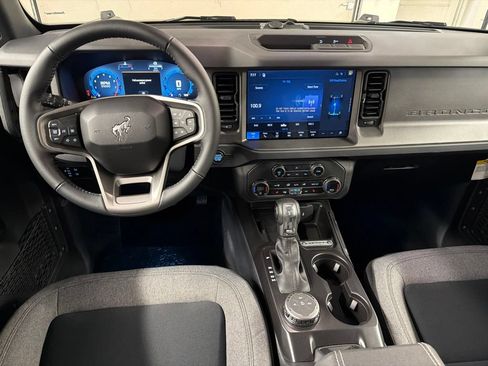 New 2026 Ford Bronco Big Bend AWD/4WD image 8