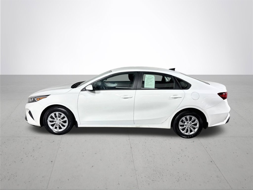 Used 2024 Kia Forte LX FWD image 9