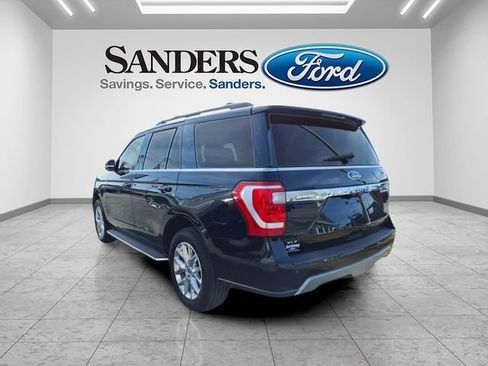 Used 2021 Ford Expedition XLT image 4