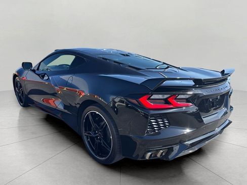 Used 2022 Chevrolet Corvette Stingray Premium Cpe w/ Z51 Performance Package RWD image 6