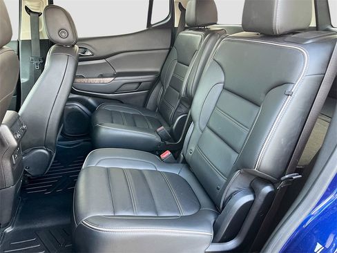 Used 2023 GMC Acadia Denali w/ Denali Technology Package image 26