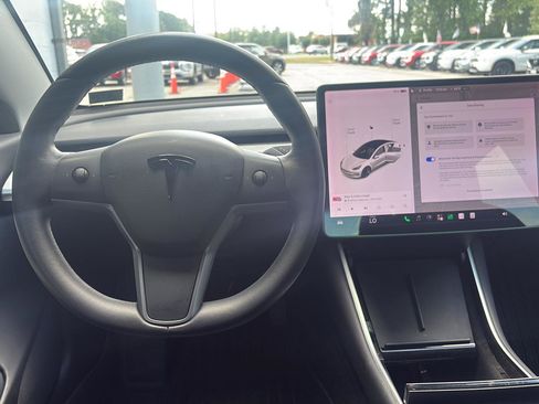Used 2019 Tesla Model 3 Standard Range RWD image 20
