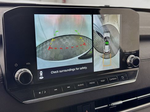 Used 2024 Mitsubishi Outlander SE image 23