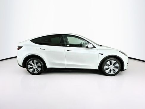 Used 2023 Tesla Model Y Long Range AWD/4WD image 10