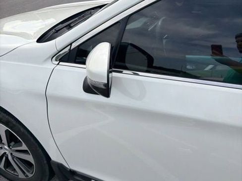 Used 2018 Subaru Outback 2.5i Limited AWD/4WD image 14