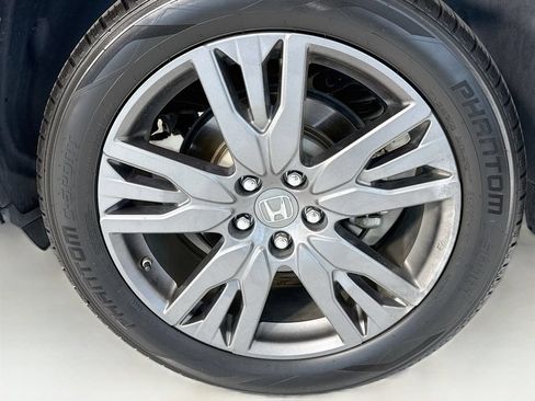 Used 2022 Honda Pilot Sport image 31
