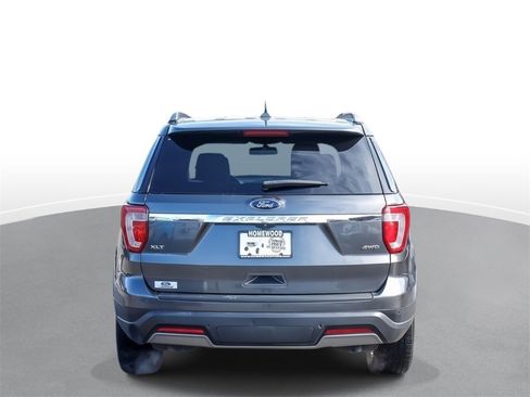 Used 2019 Ford Explorer XLT w/ Equipment Group 202A image 7