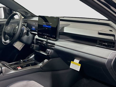 New 2026 Toyota RAV4 XSE AWD/4WD image 29