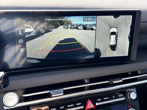 Certified 2025 Hyundai Tucson Limited image 28