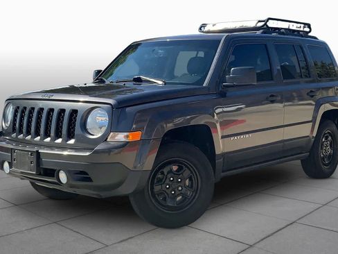 Used 2017 Jeep Patriot Sport AWD/4WD image 1