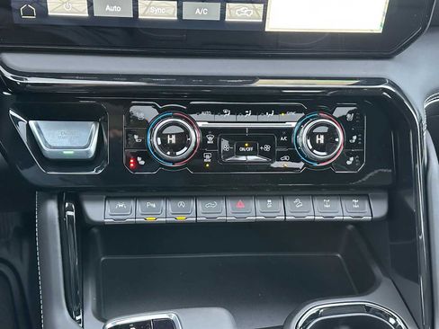 New 2026 GMC Sierra 1500 AT4X image 27